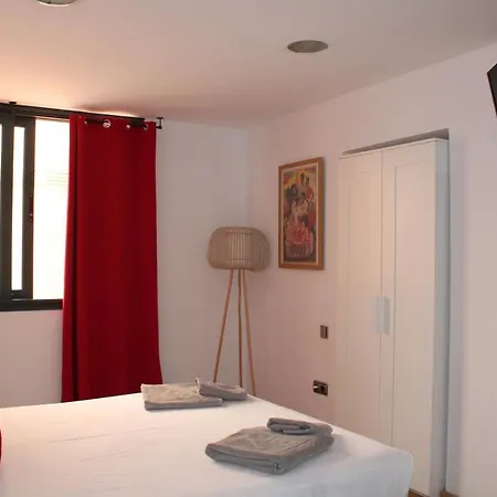 Appartement Ole - Albareda 24